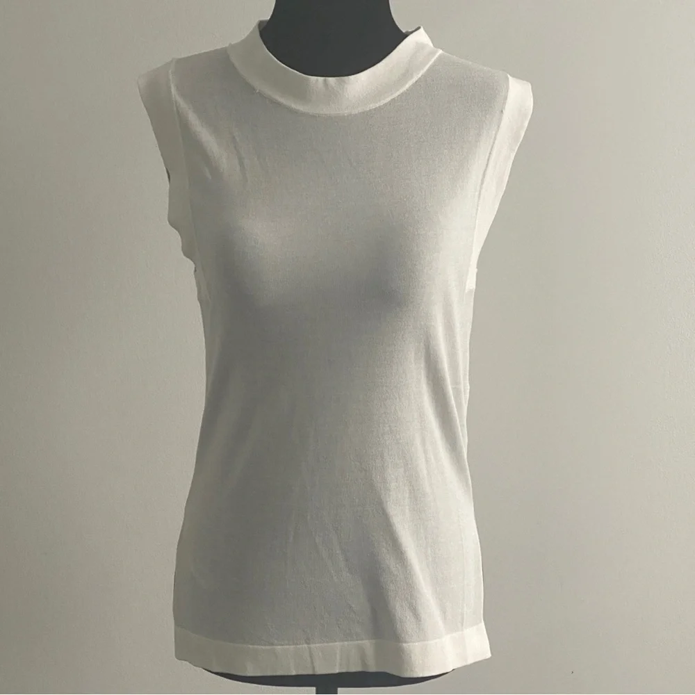 Zara Tank Top - Picture 1 of 9